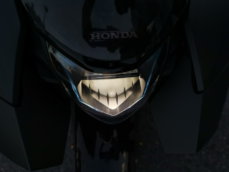 Honda NM4-02 15402