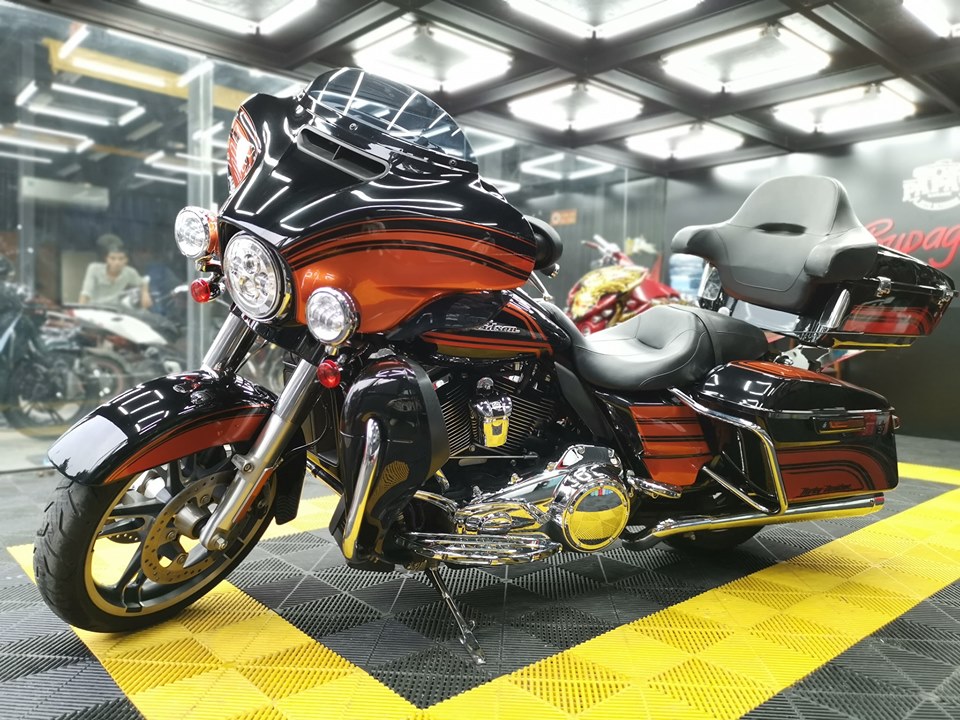 Harley Davidson Streetglide 2017 cam/đen
